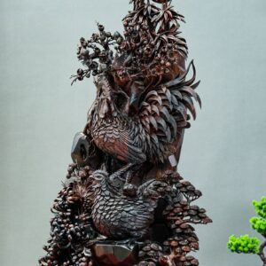 Gia đình gà gỗ trắc