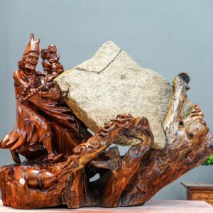 Tế công hương ôm đá