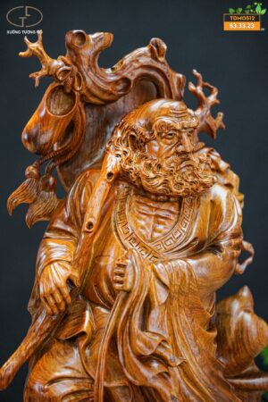 Đạt ma gỗ hương