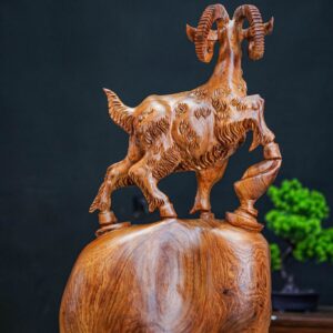 Nhất dương chấn bao tiền gỗ hương