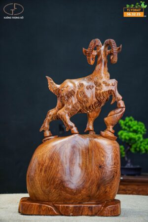 Nhất dương chấn bao tiền gỗ hương