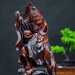 Tế công gỗ trắc