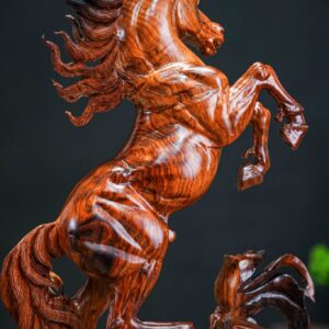 nhất mã gỗ trắc