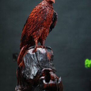 Đại bàng gỗ trắc