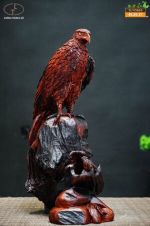 Đại bàng gỗ trắc