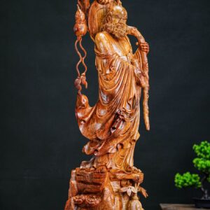 Đạt ma đứng gỗ hương