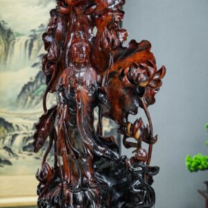 Phật bà gỗ trắc