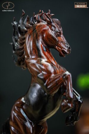 Nhất mã chấn bao tiền gỗ trắc