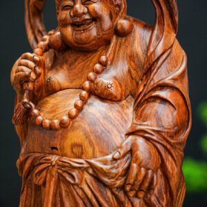 di lặc gỗ sưa