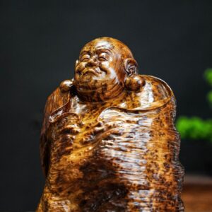 Di lạc gỗ nu ngọc am